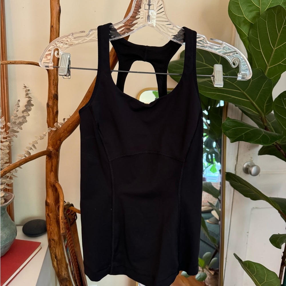 Lululemon Black Cutout Back and Mesh Tank Size 2